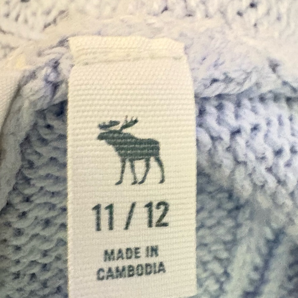 Abercrombie Kids light blue Cable Knit Cardigan - Picture 5 of 5